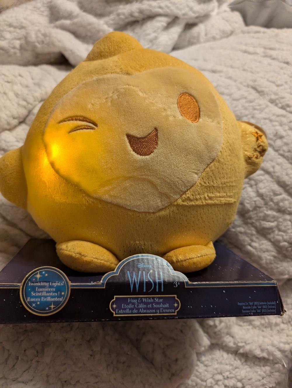 Disney Wish Hug & Wish Star Glowing Plush 10" Twinkle Twinkling Lights Stuffed